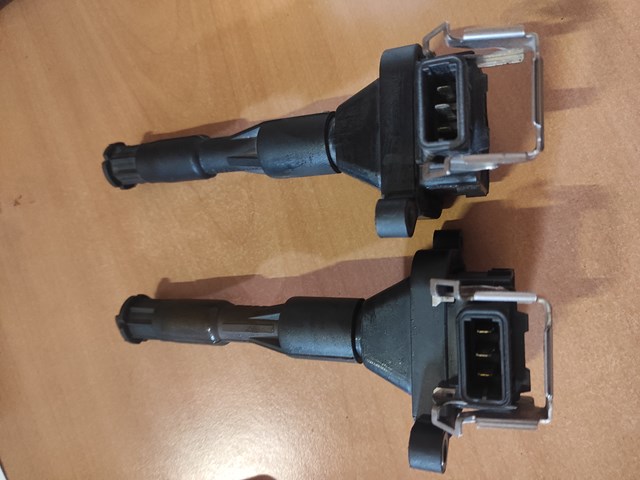Котушка запалювання 0221504004 BOSCH