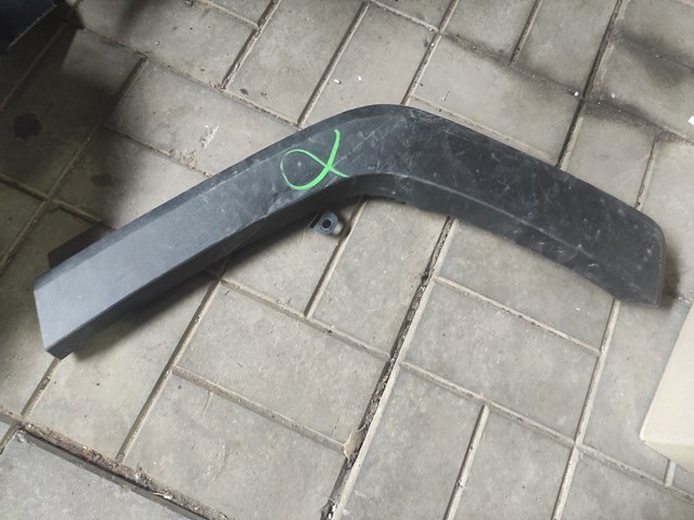 Молдинг арки колеса заднього, лівий 7560642150 TOYOTA