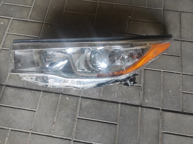 Фара 811500E180 TOYOTA