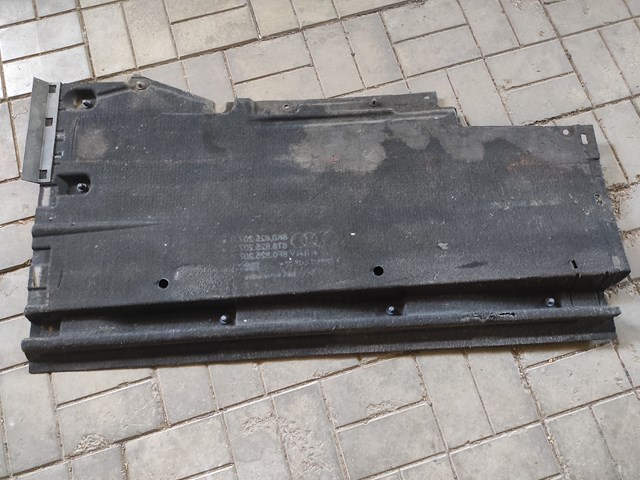 Захист днища, лівий 8T8825207B VAG