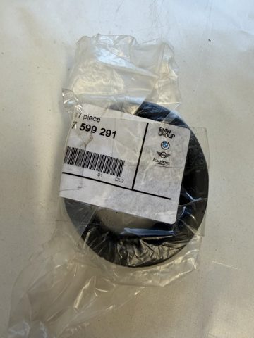 Кільце ущільнювача патрубка интеркуллера 13717599291 BMW
