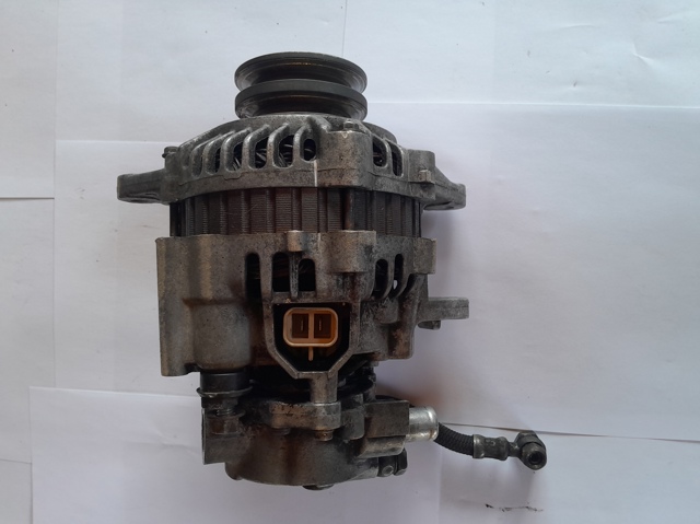 Генератор автомобільний MD366052 MITSUBISHI