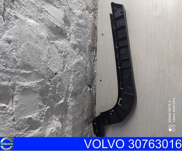 Напрямна заднього бампера, права 30763016 VOLVO