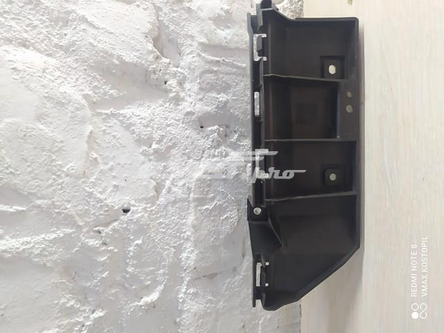 Кронштейн бампера заднього, правий 31265595 VOLVO