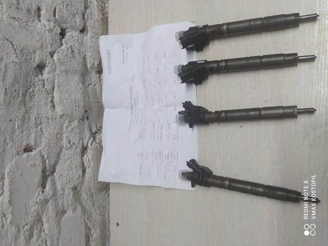 Форсунка паливна 31272690 VOLVO