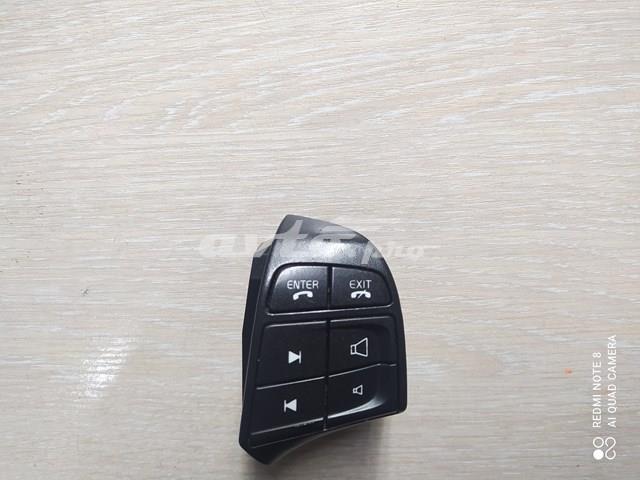 Блок кнопкових перемикачів рульового колеса 31313951 VOLVO