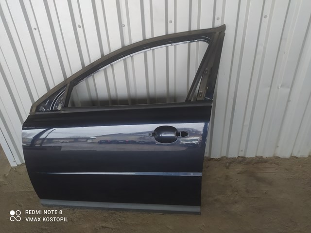 Водійські двері 31335565 VOLVO