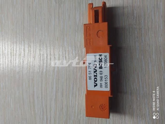 Датчик AIRBAG передній 8651754 VOLVO
