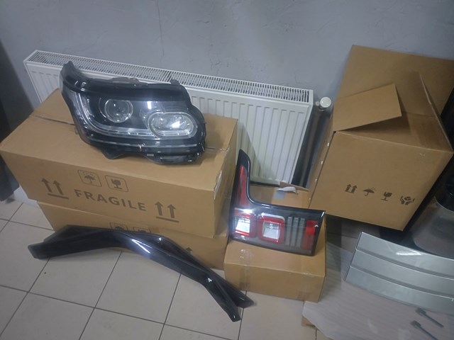Оптика LR067213 LAND ROVER