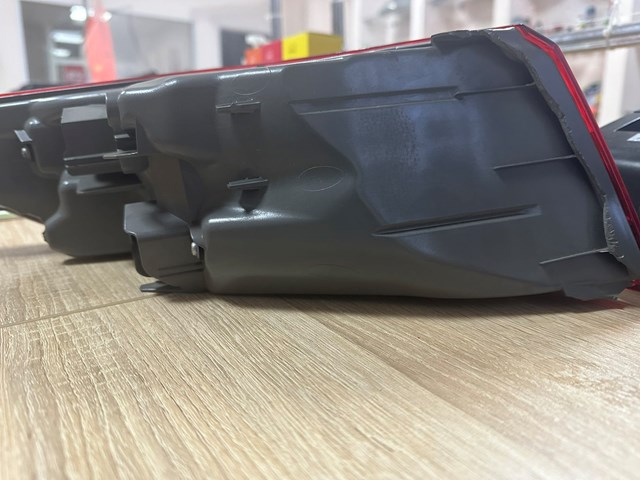 Задній правий стоп 33500TX6A01 HONDA
