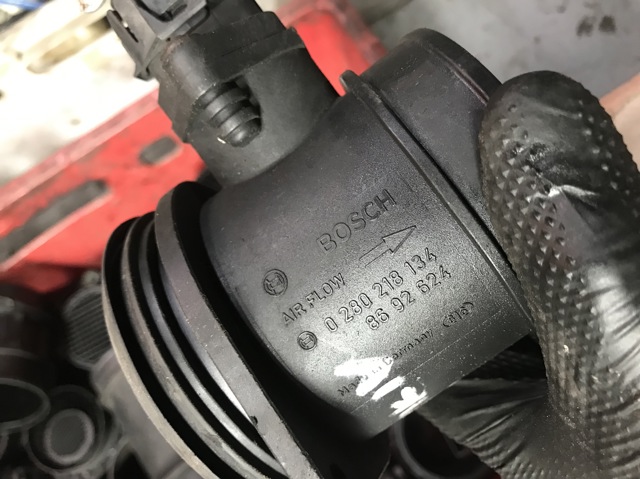 Датчик потоку повітря 0280218134 BOSCH