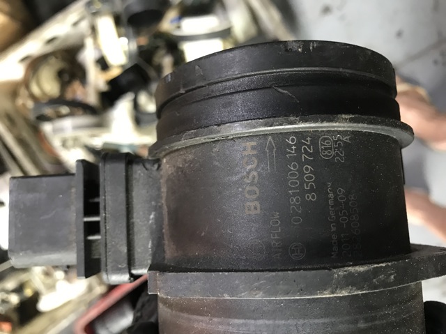 Датчик повітря на впуску 0281006146 BOSCH