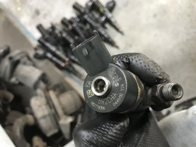 Форсунка паливна 0445110328 RENAULT