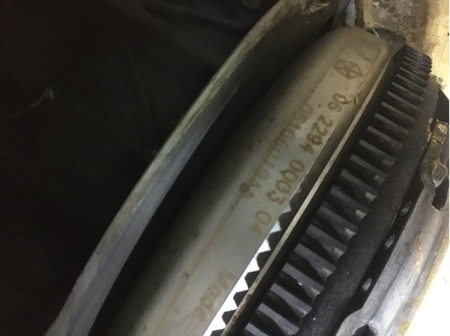 Маховик двигуна Dodge Caliber SXT