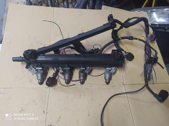 Форсунка вприску палива 06A906031BT VAG