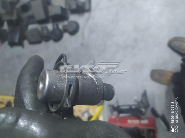 Рампа форсунок системи упорскування палива 06B133317A VAG