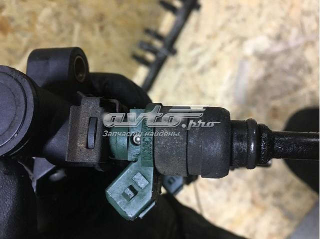 Форсунка інжектора 0K30C13250 HYUNDAI