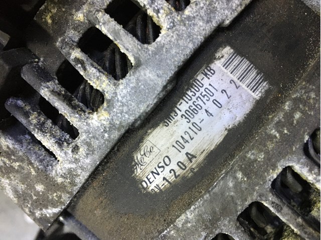 Генератор автомобільний 1042104022 DENSO