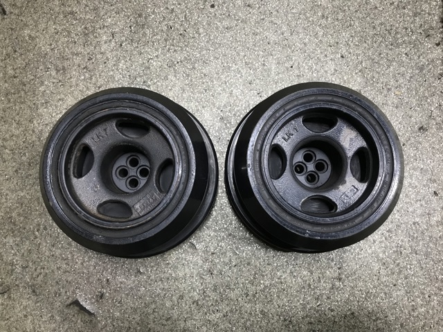 Шків колінвала (демпфер ) 11238515044 BMW