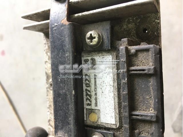 Модуль запалювання, комутатор 1227022008 BOSCH