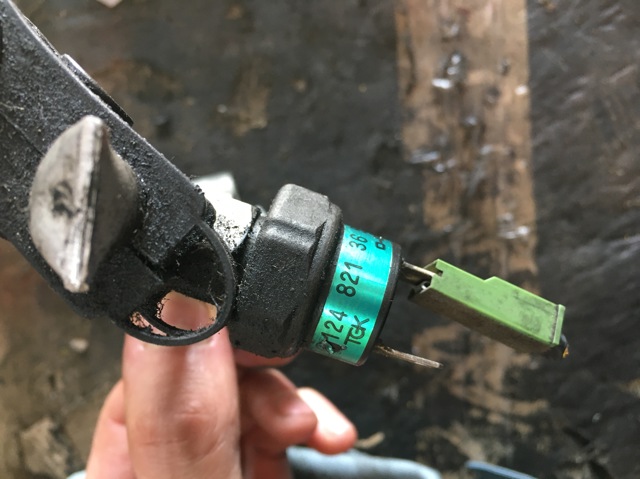 Клапан тиску кондиціонера 1248213651 MERCEDES