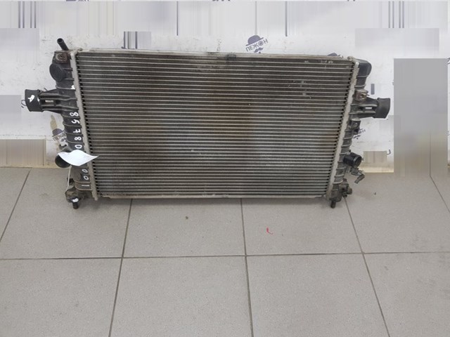 Радіатор 13145211 GM