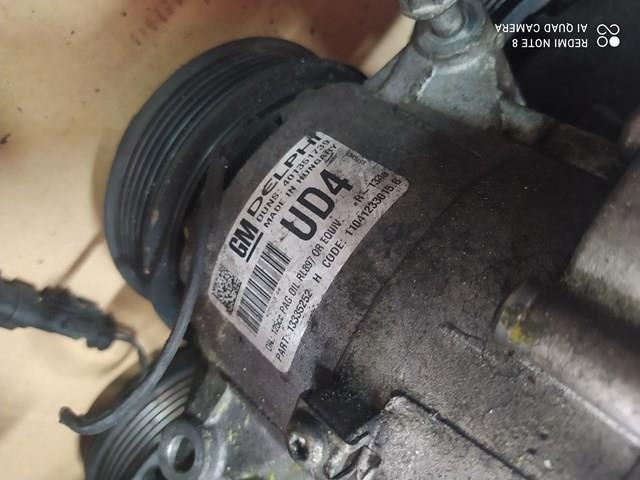 Насос кондиціонера 13335252 OPEL
