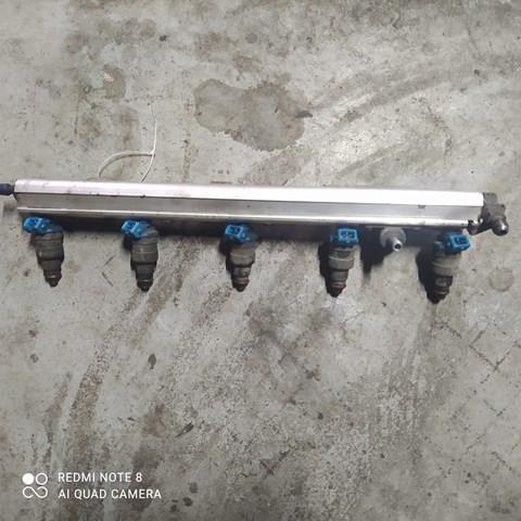 Форсунка дизельна в зборі, розпилювач + тримач 1389563 VOLVO