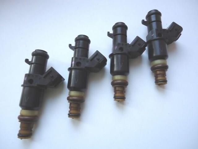 Форсунка паливна 16450RBB003 HONDA
