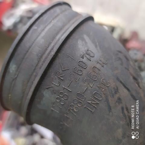 Патрубок повітряний, вихід повітряного фільтра 1788126070 TOYOTA