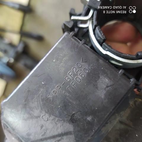 Перемикач підрульовий, правий 17F060 TOYOTA