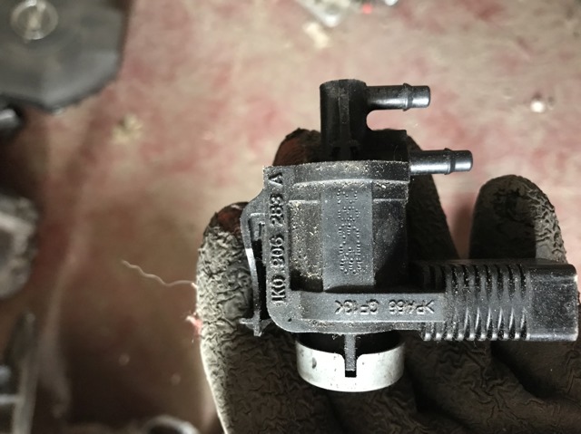Потенціометр регулювання складу відпрацьованих газів 1K0906283A VAG