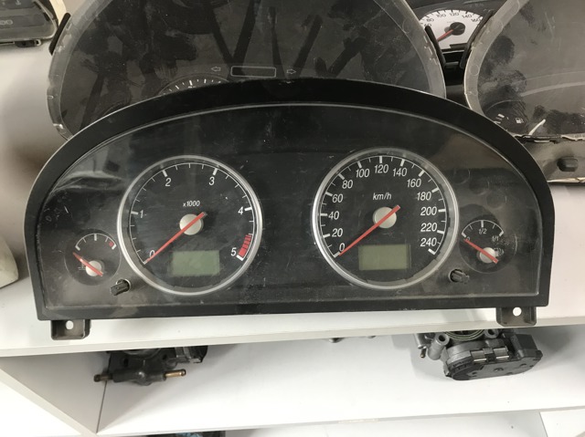 Щиток приладів (комбінація) 1S7F10841 FORD