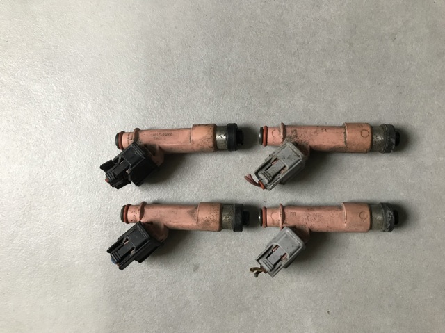 Форсунка вприску палива 2325021091 TOYOTA