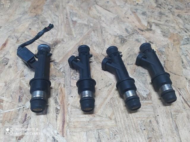 Форсунка паливна 25173828 OPEL