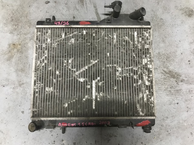 Радіатор двигуна 2531025810 HYUNDAI