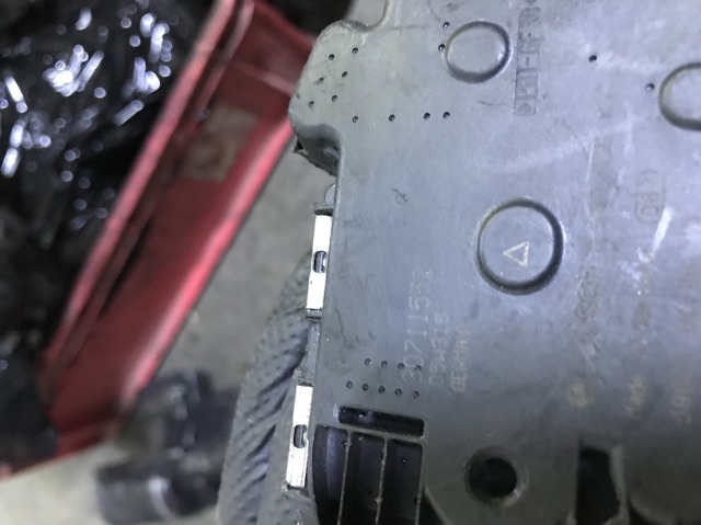 Заслінка повітряна 30711552 VOLVO