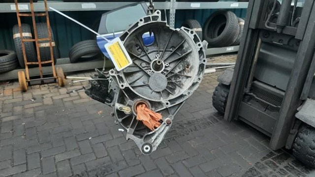 МКП в зборі 3M5R7002XA FORD