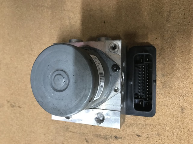 Блок управління АБС (ABS) 6158945200 HYUNDAI