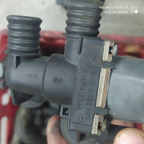 Кран системи опалення 64118369805 BMW