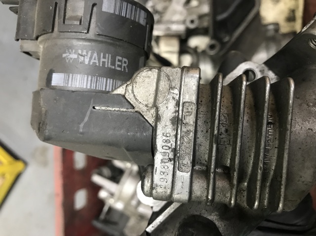 Клапан EGR 7563241 BMW