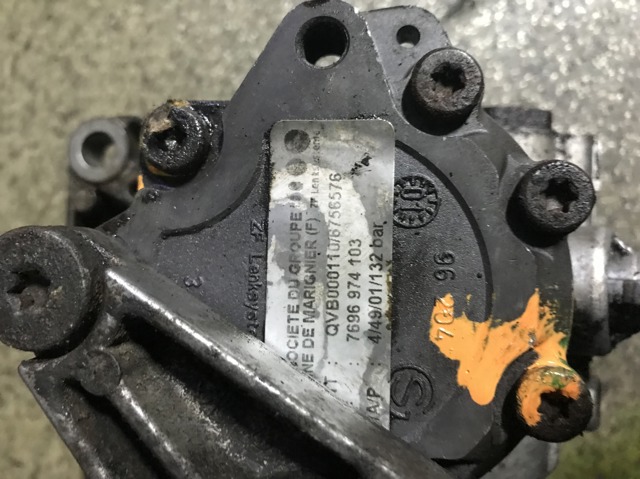 Насос гідравліки 7696974103 ZF PARTS