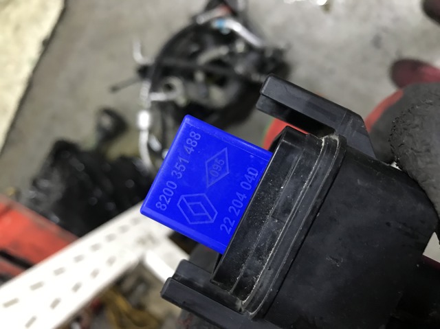 Реле управління 8200351488 RENAULT