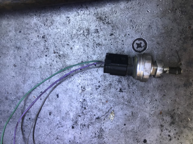 Датчик тиску повітря Рено Трафік II