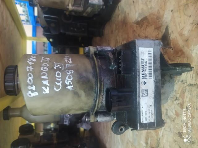 Насос кермового управління 8200520790 RENAULT