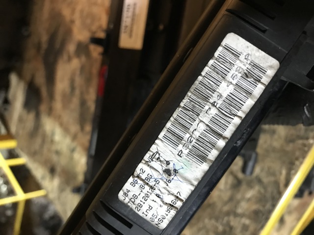 Щиток приладів додатковий 8200704463 RENAULT