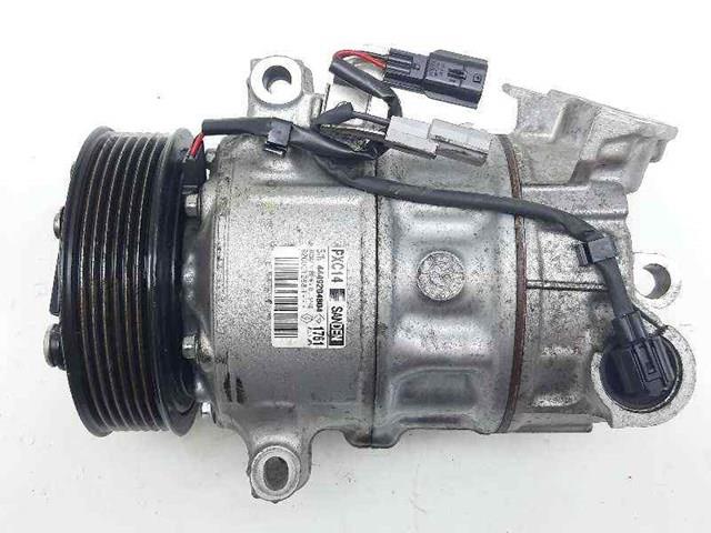 Компресор кліматичної установки 926001268R RENAULT