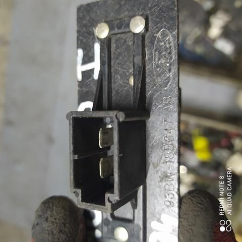 Резистор обігрівача 93BW18B647AB FORD