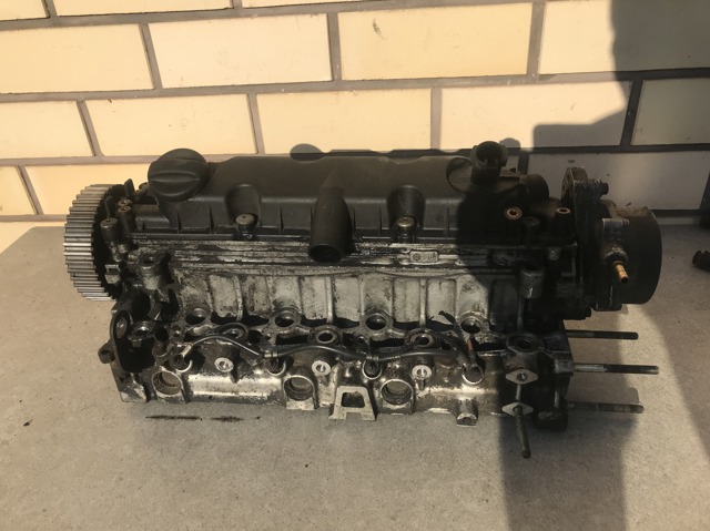 Головка блоку 9634963010 PEUGEOT