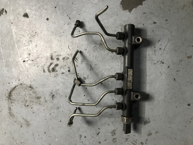 Розподільник палива 9685297580 PEUGEOT
